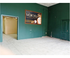 Приміщення під магазин, склад, виробництво, 70 кв/м, вул.Промислова